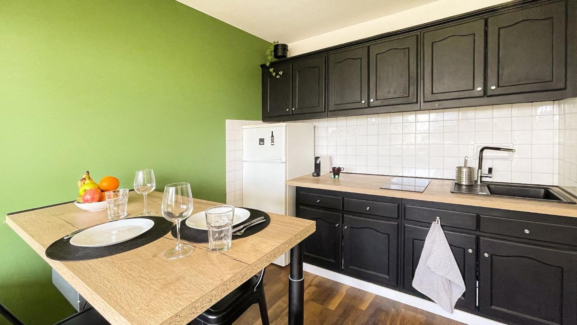Homey The Nest - New / Balcon Prive / Free Parking Анмас Екстериор снимка